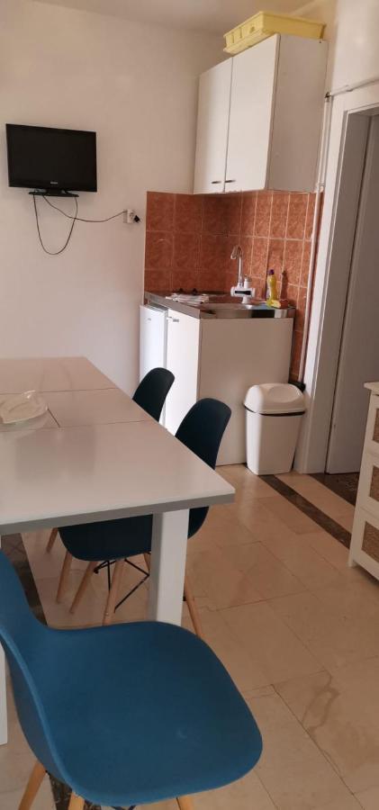 Apartments Mate Baška Voda Екстериор снимка
