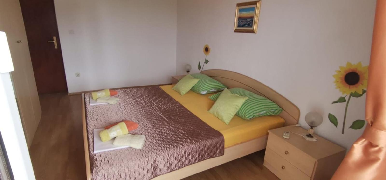 Apartments Mate Baška Voda Екстериор снимка