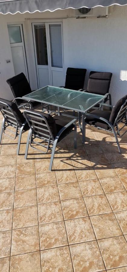 Apartments Mate Baška Voda Екстериор снимка