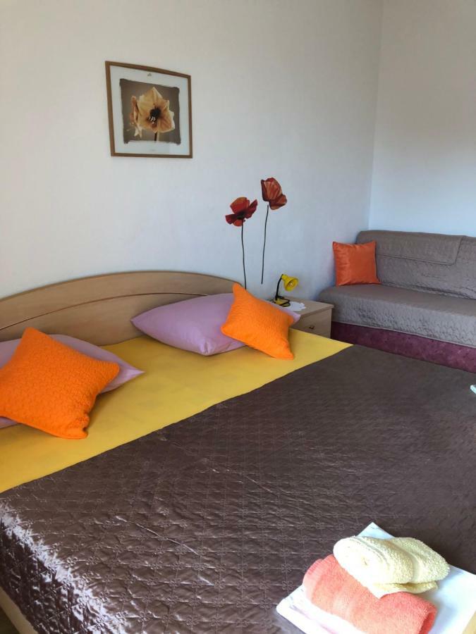 Apartments Mate Baška Voda Екстериор снимка